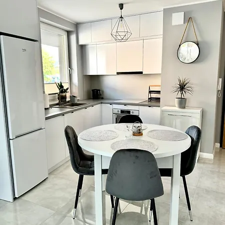 Nad Jeziorem Magistrackim W Mrągowie